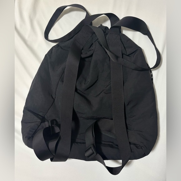 Lululemon Dual Function Backpack (Tote and Backpack) - Picture 5 of 14
